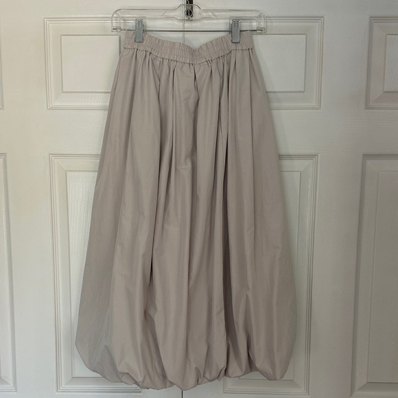 GU Japan (Uniqlo) Cream Size Medium Stretch Waist Balloon - Picture 1 of 4